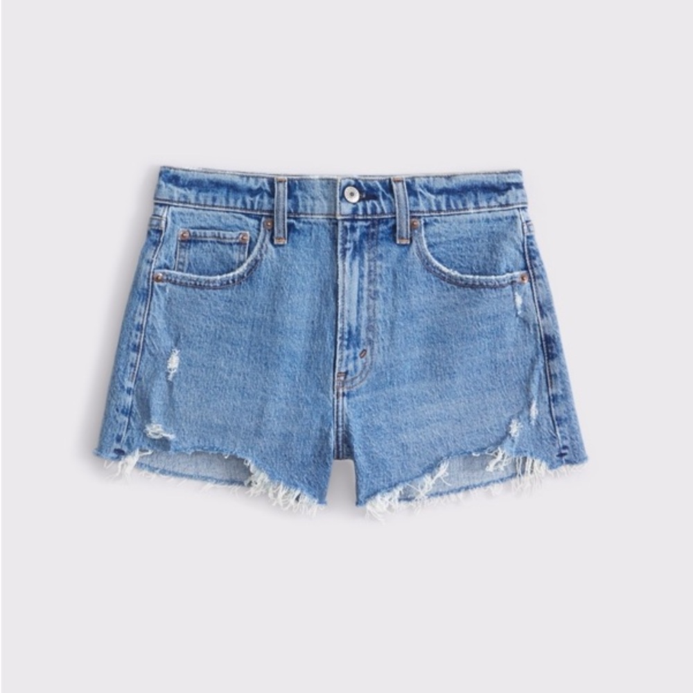 Abercrombie & Fitch 4” High-rise Mom Short
